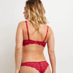 SOUTIEN-GORGE EMBOITANT ROUGE -Triumph Soldes 11145904 D
