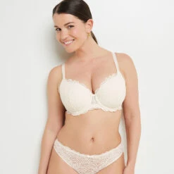 SOUTIEN-GORGE AMPLI EMBOITANT ECRU -Triumph Soldes 11187000 C