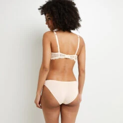 CULOTTE MICRO DENTELLE ECRU -Triumph Soldes 11194100 Z