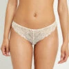TANGA DENTELLE ECRU -Triumph Soldes 11194200 F