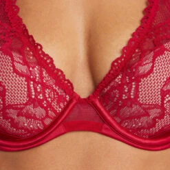 SOUTIEN-GORGE AMPLIFORME FOULARD ROUGE -Triumph Soldes 11249802 Z