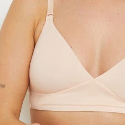 SOUTIEN-GORGE SANS ARMATURES NATUREL -Triumph Soldes 11257700 Z