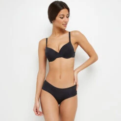 SHORTY MICROFIBRE RECYCLEE NOIR -Triumph Soldes 11275801 D