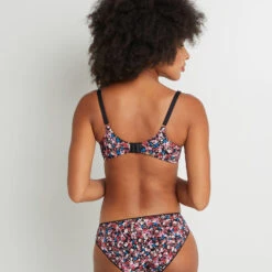 SOUTIEN-GORGE AMPLI EMBOITANT NOIR/ROSE -Triumph Soldes 11286104 D