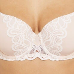 SOUTIEN-GORGE AMPLI EMBOITANT POUDRE -Triumph Soldes 11286107 Z