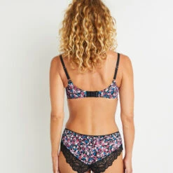 SOUTIEN-GORGE EMBOITANT NOIR/ROSE 9 SOUTIEN-GORGE EMBOITANT NOIR/ROSE -Triumph Soldes 11286304 D