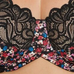 SOUTIEN-GORGE GRANDS BONNETS NOIR/ROSE -Triumph Soldes 11286403 Z