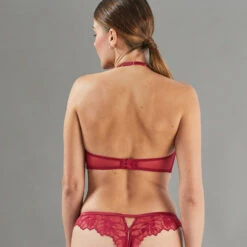 SOUTIEN-GORGE PLONGEANT DENTELLE BORDEAUX -Triumph Soldes 11299900 D