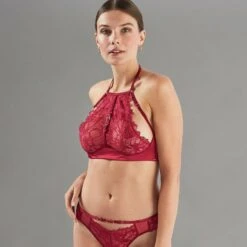 SOUTIEN-GORGE PLONGEANT DENTELLE BORDEAUX