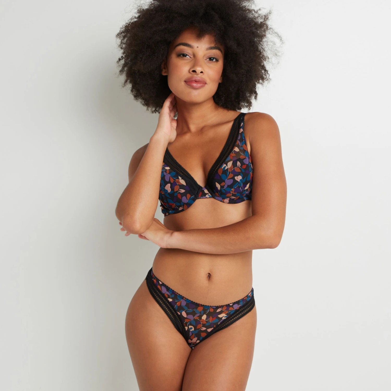 STRING TULLE BRODE NOIR/ROSE 5 STRING TULLE BRODE NOIR/ROSE – Image 3