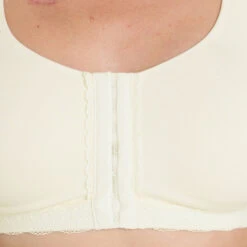 SOUTIEN-GORGE BRASSIERE POST-OP ECRU -Triumph Soldes 11309700 D