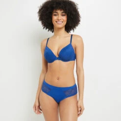 SHORTY DENTELLE BLEU -Triumph Soldes 11311300 D