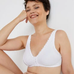 BRASSIERE POST OPERATOIRE BLANC -Triumph Soldes 15095300 M