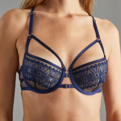 Bella SOUTIEN-GORGE AMPLIFORME CORBEILLE MULTICO BLEU 8 Bella SOUTIEN-GORGE AMPLIFORME CORBEILLE MULTICO BLEU -Triumph Soldes 20008500 Z