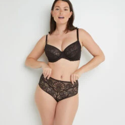 CULOTTE TAILLE HAUTE DENTELLE MARRON -Triumph Soldes 20010400 D