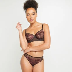 STRING TULLE BRODE MARRON -Triumph Soldes 20013800 D