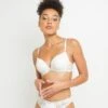 SOUTIEN-GORGE PUSH UP DENTELLE BLANC -Triumph Soldes 20017800 F