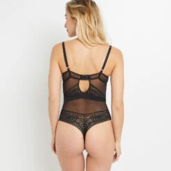 BODYSTRING BANDEAU ARMATURES NOIR -Triumph Soldes 20025300 D