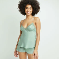 BASIL TOP DENTELLE ET SATIN MAT Vert Clair