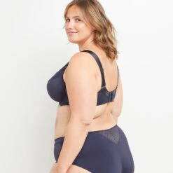 SOUTIEN-GORGE GRANDS BONNETS MARINE 9 SOUTIEN-GORGE GRANDS BONNETS MARINE -Triumph Soldes 20032800 D