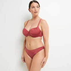 MAILLOT DE BAIN BRESILIEN BORDEAUX 9 MAILLOT DE BAIN BRESILIEN BORDEAUX -Triumph Soldes 20036100 C