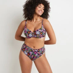 MAILLOT DE BAIN CULOTTE HAUTE NOIR -Triumph Soldes 20045300 C