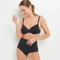 CULOTTE HAUTE MICROFIBRE NOIR -Triumph Soldes 20048101 D