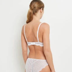 SOUTIEN-GORGE AMPLIFORME BLANC -Triumph Soldes 20067800 D