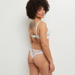 TANGA IMPRIME MULTICO BLANC -Triumph Soldes 20068900 Z