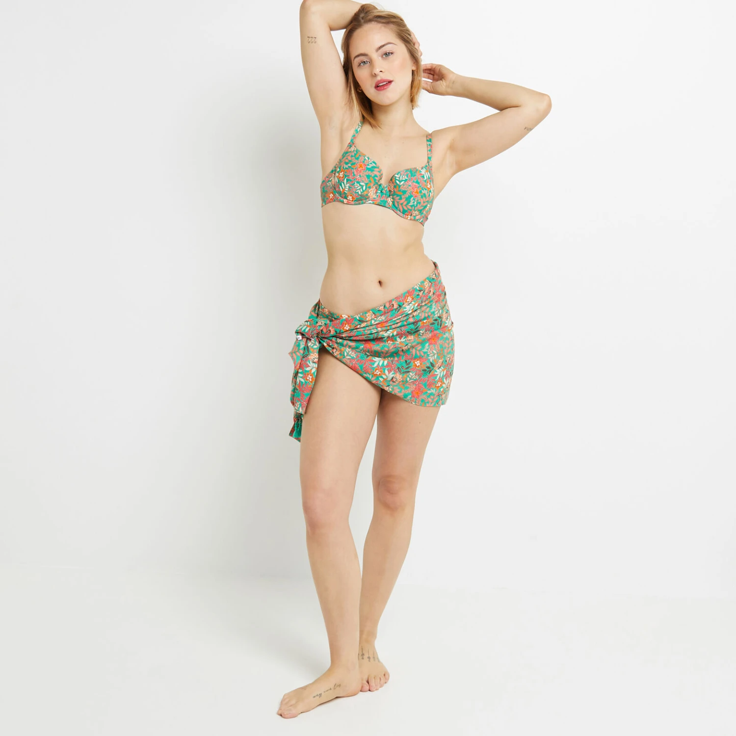 PAREO BEACHWEAR VERT 4 PAREO BEACHWEAR VERT – Image 2