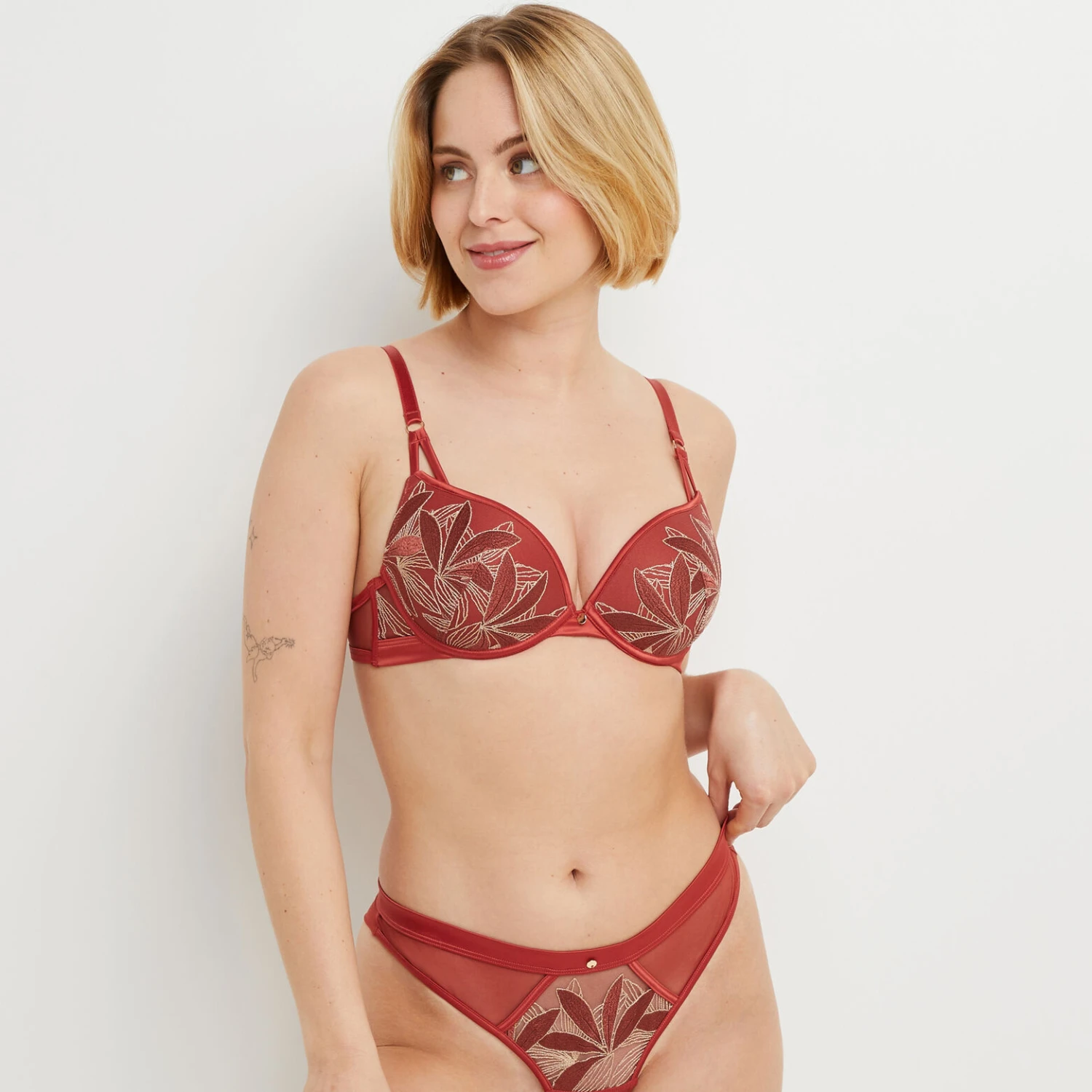 SOUTIEN-GORGE PUSH UP TULLE BRODEE MULTICO ORANGE 3 SOUTIEN-GORGE PUSH UP TULLE BRODEE MULTICO ORANGE