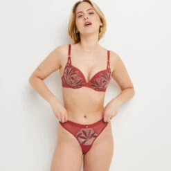 TANGA BRESILIEN TULLE BRODE MULTICO ORANGE -Triumph Soldes 20076500 D