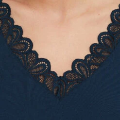 TEE SHIRT MANCHES COURTES MARINE -Triumph Soldes 43186805 Z