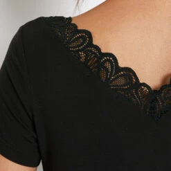 NUISETTE MANCHES COURTES NOIR -Triumph Soldes 43187500 Z