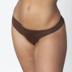 Tanga Microfibre CHOCOLAT -Triumph Soldes 77011200 Z